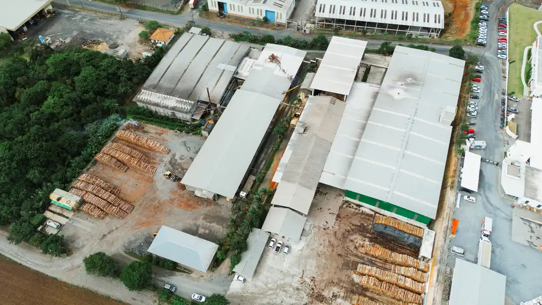 Vista aérea da fábrica da LG Madeiras no Distrito Industrial de Ituporanga